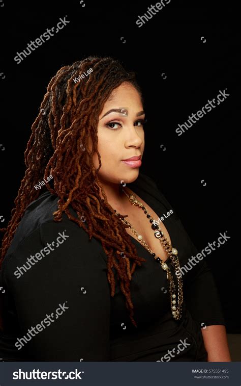 Plus Size African American Bbw Woman Foto Stok 575551495 Shutterstock