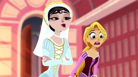 Rapunzel Entre Cassandra Y Flinn Disney Enredados Otra Vez En Español