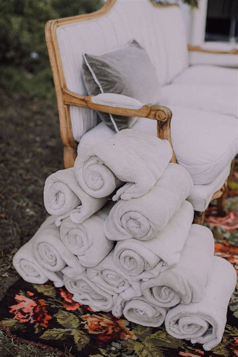 Wedding Ideas Give Your Guests Some Cozy Blankets To Keep Them Warm