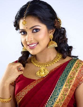 Tamil Actress Amala Paul Beautiful Photos And Stills Free Tamil