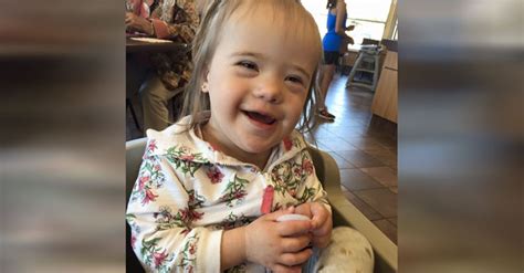 strangers compliment daughter with down syndrome