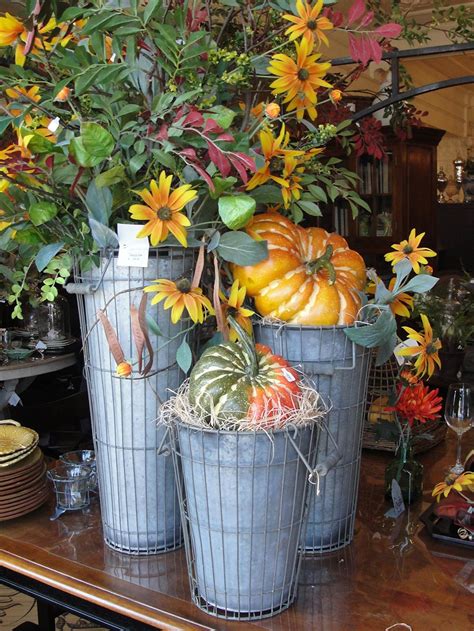Dramatic Fall Table Displays Nell Hills Fall Flowers Autumn
