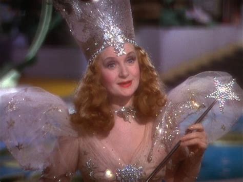 Glinda The Good Witch Of The North Warner Bros Entertainment Wiki Fandom