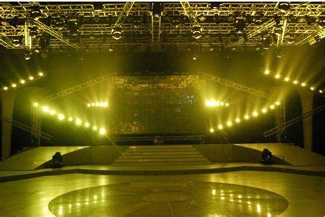 Yellow Stage Lighting Urinetown Setting Ideas And Props Pinterest