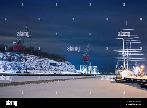 Deep Sea Marine Snow Hi Res Stock Photography And Images Alamy