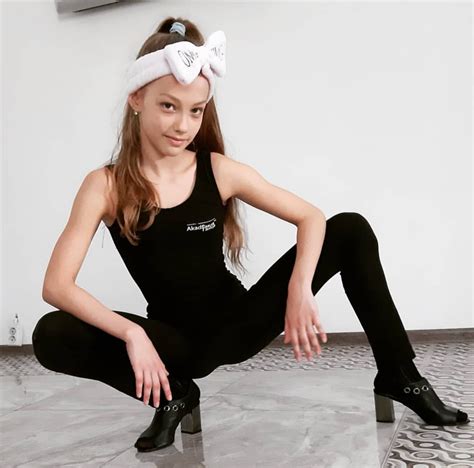 The Amazing Anfisa 10 12yo Siberian Gymnast 20190531192423