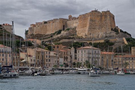Vous allez partir en voyage en corse? Corse : certificat de vaccination ou tests Covid obligatoires