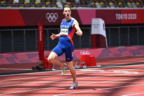 Olympics Athletics Warholm Destroys World Record To Win 400m Hurdles