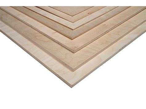 (botany) having petals lying in folds over each other. Berken multiplex - Houwelingen