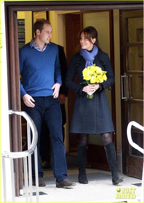 Pregnant Kate Middleton Leaves Hospital With Prince William Photo