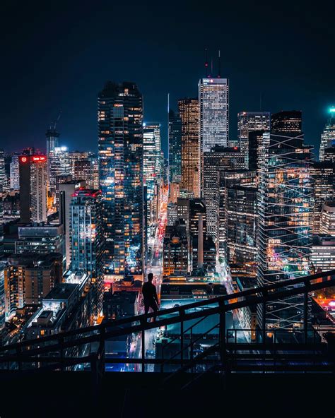 Gotham City Toronto At Night Thatsinsane