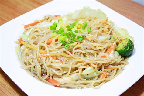 Pancit Bihon Filipino Stir Fried Rice Noodles Recipe
