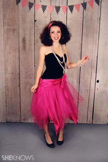 27 Easy Halloween Costumes You Can Diy This Year 80s Prom Dress 80s