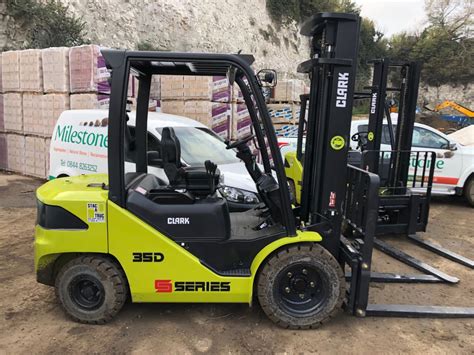 Milestone Acquires Two Brand New High Spec Clark Forklifts