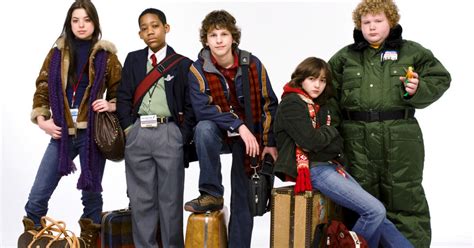 8 Then And Now Photos Of The Cast Of Unaccompanied Minors