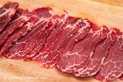 Recipe for japanes thin sliced kobe steak / a5 japanese wagyu thin sliced beef order online fa… How to Slice Meat Thinly (DIY) • Just One Cookbook