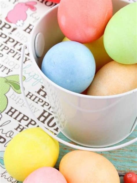 Diy Dyed Easter Eggs How To Dye Easter Eggs With Skittles Candy