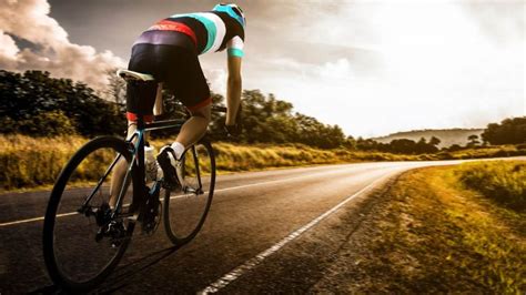 Ciclismo De Ruta Qué Tipos De Bicicletas Existen Weekend