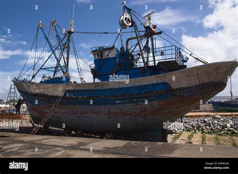 Fishing Boat Boats Being Repaired Hi Res Stock Photography And Images