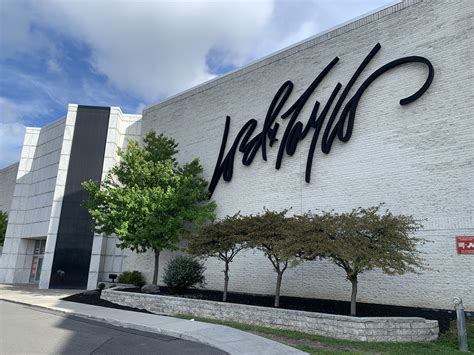 Lord And Taylor Permanently Closing 2 More Nj Stores