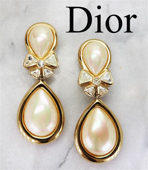 Vintage CHRISTIAN DIOR Crystal Pearl Earrings Hamptonjewelry