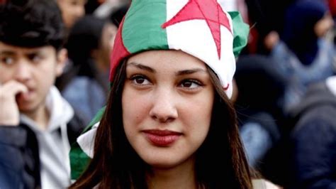 صور بنات الجزائر بوستات نساء الجزائر العسلات شوق وغزل