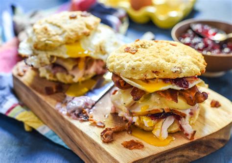 Leftover Turkey Bacon And Egg Breakfast Sandwich Neighborfood