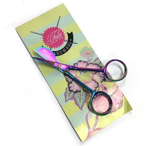 Tula Pink Mini Duckbill 4 Inch Scissors