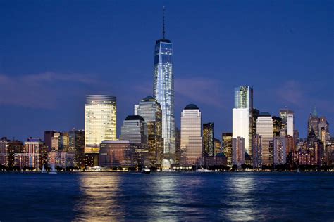 Download Iconic Huge Freedom Tower Manhattan Skyline Wallpaper