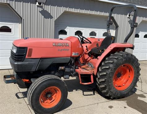 Kubota L4400 Tractor 1814 Hrs Live And Online Auctions On