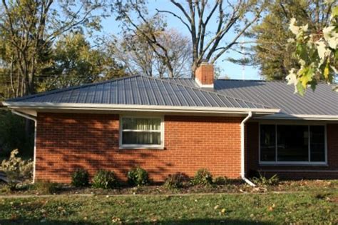 Brick Homes With Metal Roofs Amaleeonly