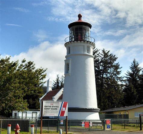 Umpqua River Lighthouse Museumand T Shop Winchester Bay 2022