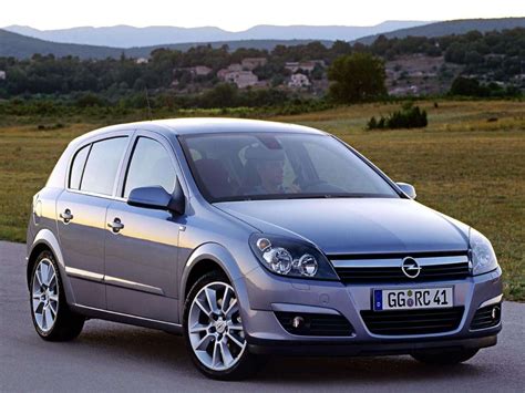 Car And Car Zone Opel Astra 2004 New Cars Car Reviews Car Pictures