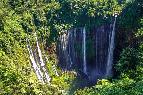 How To Get To Tumpak Sewu Java 3 Waterfalls Day Trip And Hiking Guide