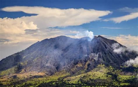 How To Visit Turrialba Volcano National Park In Costa Rica Costa Rica