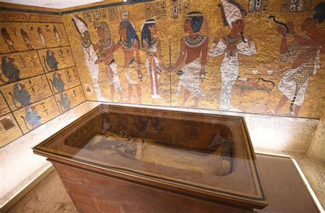 After A 10 Year Makeover King Tuts Tomb Is Back In Living Color And