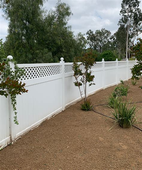 Vinyl Fence By Riverside Fence Co Inc