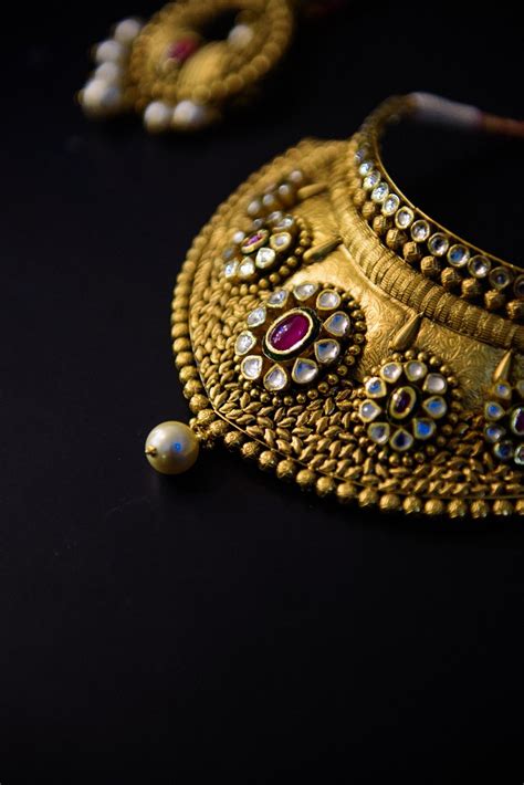 Best Gold Bridal Jewellery Designs For Weddings | WedMeGood
