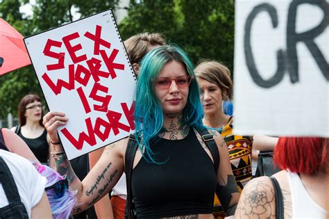 The Government Forced Sex Workers Offline Last Year Now It Wants To Survey The Damage Huffpost