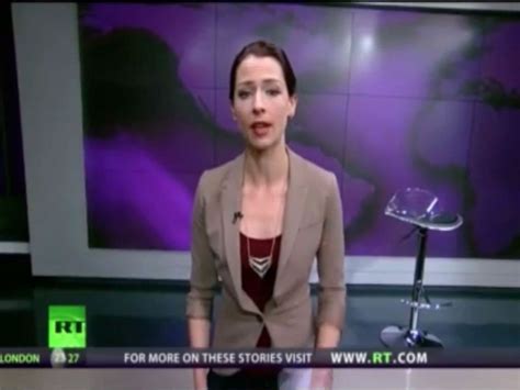 Ukraine Crisis Russia Today Tv Host Goes Off Message With Attack On