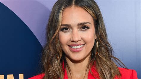 Jessica Albas Husband Once Dumped Her Because He Was Jealous Vanity Fair