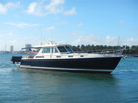 Sabre 48 Salon Express Bluewater Yacht Sales