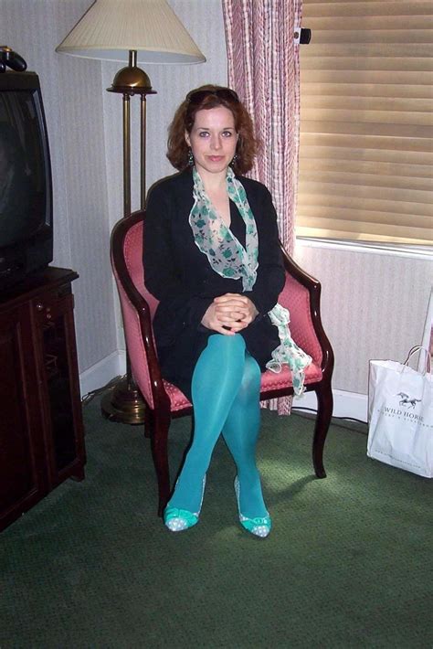 Women S Legs And Feet In Tights Legs And Feet In Green And Turqouise