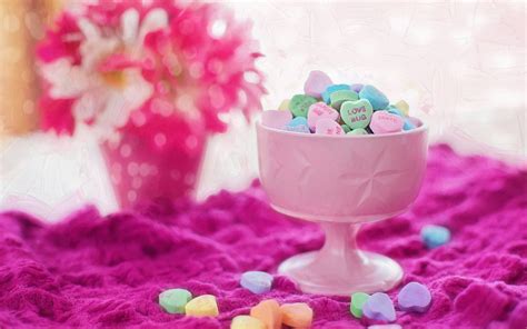 Valentine Love Hearts Candies Wallpapers Hd Wallpapers