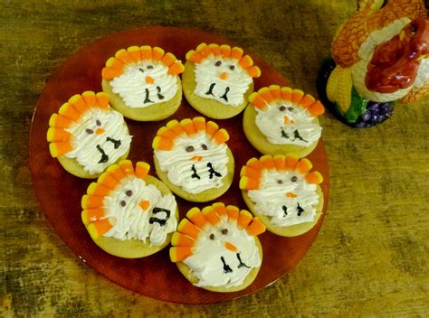 This is a craft best for older children. Cute Fun Easy Thanksgiving Turkey Cookies Recipe