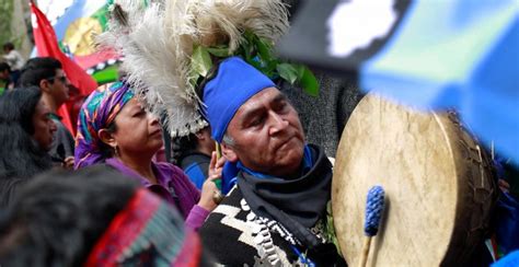 El 12 De Octubre Latinoamérica Se Viste De Indígena Con Orgullo