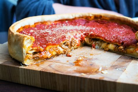 10 Best Places For Deep Dish Pizzas In Chicago Where To Find Chicagos Iconic Dish And