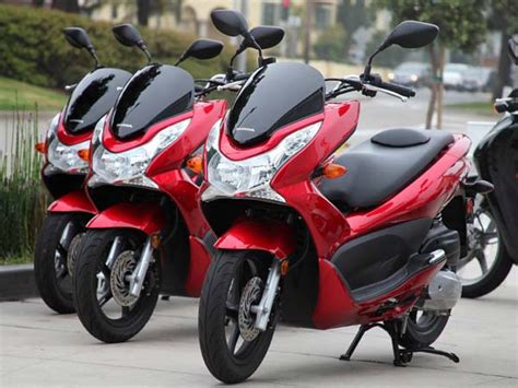 Honda scooty price start at ₹ 62,229. Honda 150cc Scooter Could Debut At 2016 Auto Expo - DriveSpark