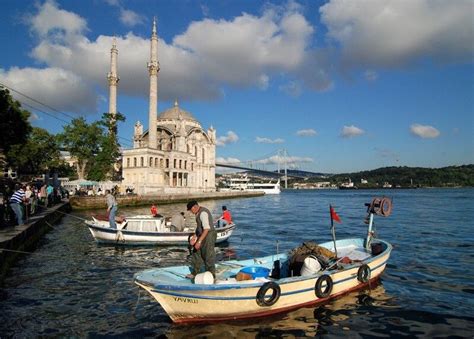 Can you explore Istanbul on your own? 2