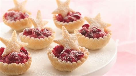 Once the holiday monotony hits, try these christmas dessert recipes that feature seasonal flavors in new and creative ways. Cranberry Mousse Mini-Tarts Recipe - Pillsbury.com